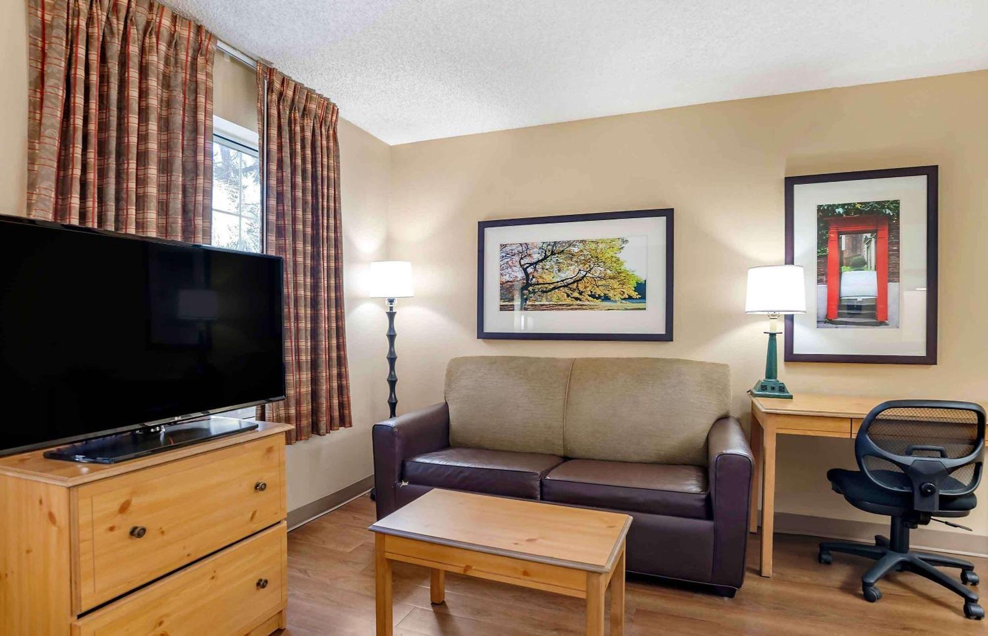 Extended Stay America Suites - Los Angeles - מונרוביה מראה חיצוני תמונה