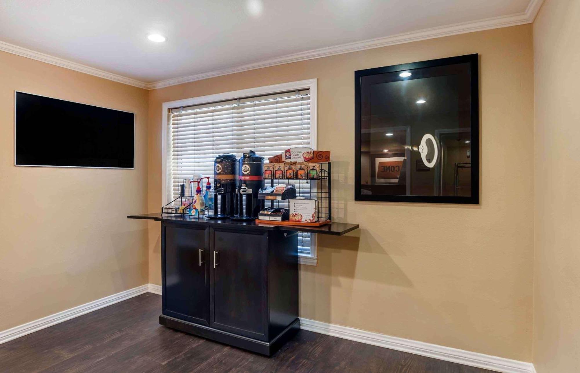 Extended Stay America Suites - Los Angeles - מונרוביה מראה חיצוני תמונה