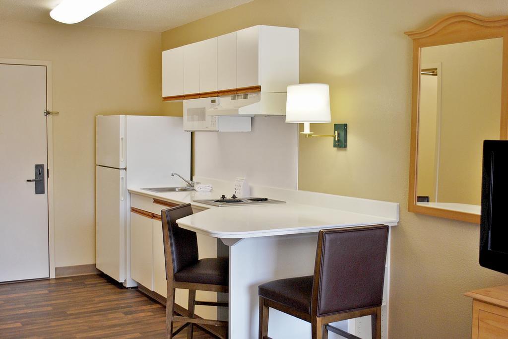 Extended Stay America Suites - Los Angeles - מונרוביה מראה חיצוני תמונה