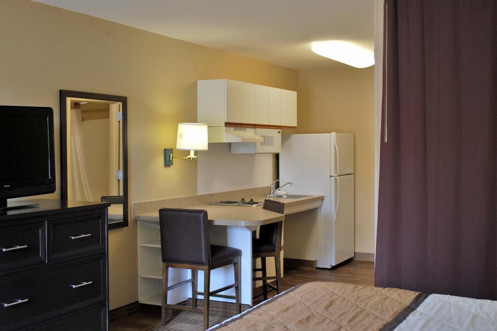 Extended Stay America Suites - Los Angeles - מונרוביה מראה חיצוני תמונה