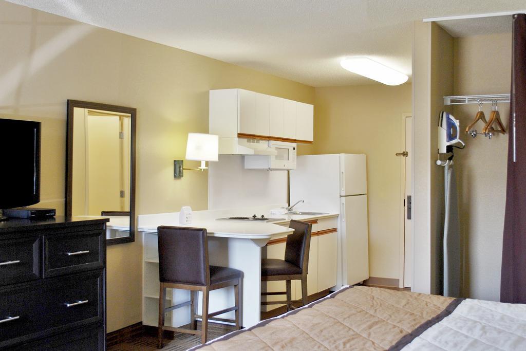 Extended Stay America Suites - Los Angeles - מונרוביה מראה חיצוני תמונה